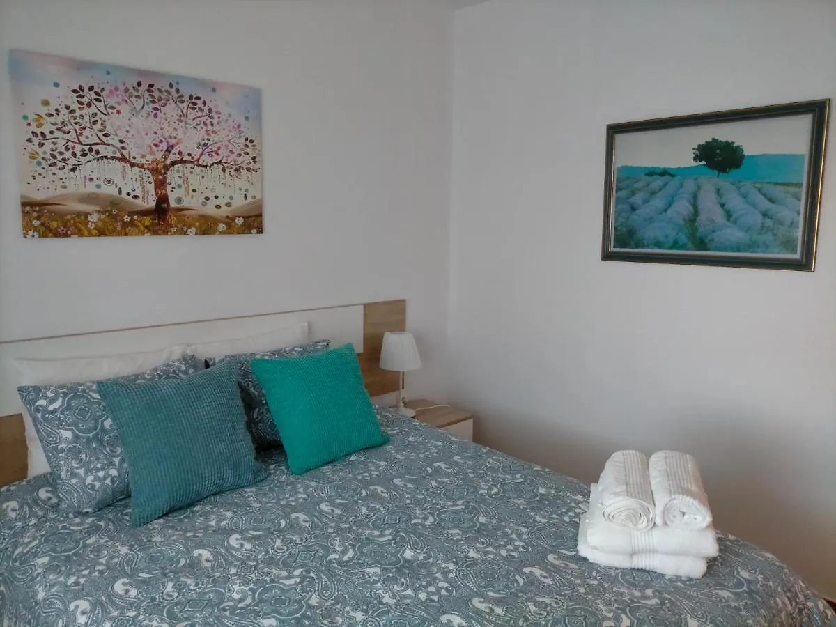 דירות מיחאס Casa Zawadi ספרד